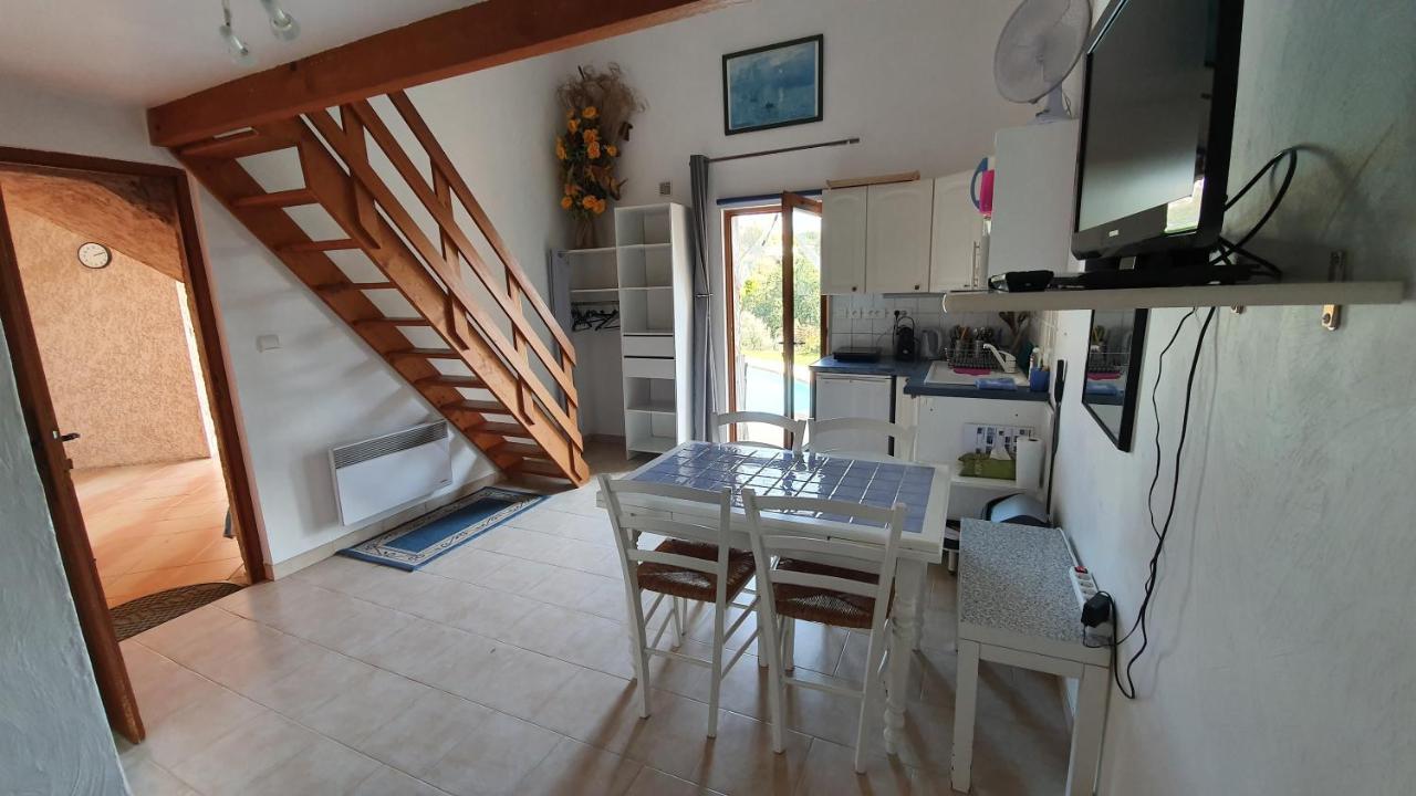 Studio-Mezzanine Dans Villa Cagnes-sur-Mer Bagian luar foto